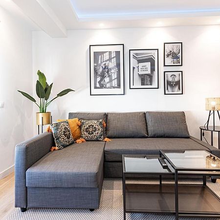 Acogedor Apartamento En Estepona Centro By Rent Me Luaran gambar
