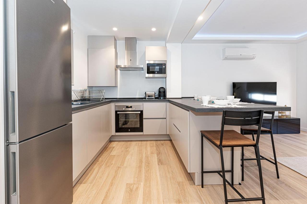 Acogedor Apartamento En Estepona Centro By Rent Me Luaran gambar