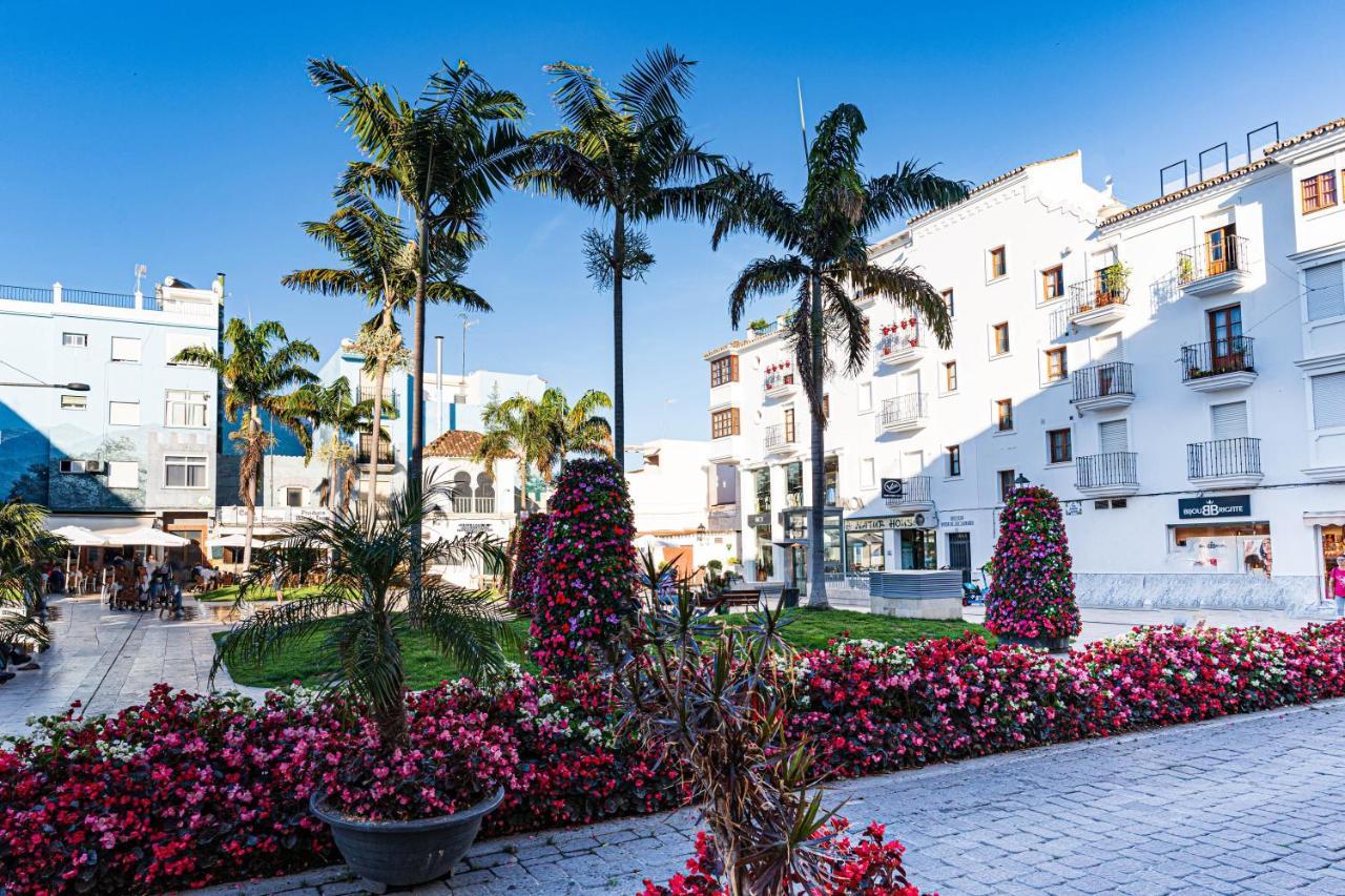 Acogedor Apartamento En Estepona Centro By Rent Me Luaran gambar