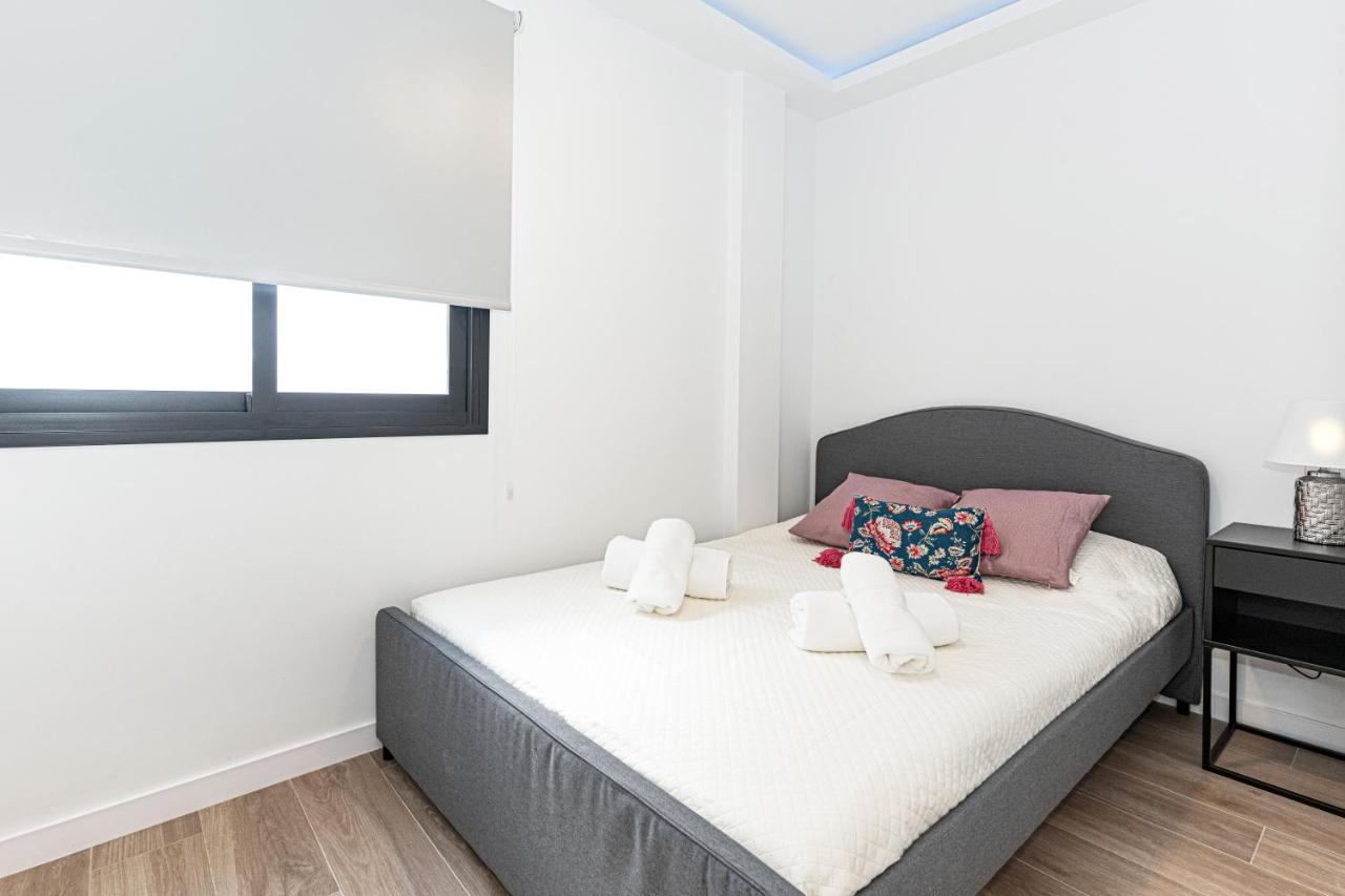 Acogedor Apartamento En Estepona Centro By Rent Me Luaran gambar