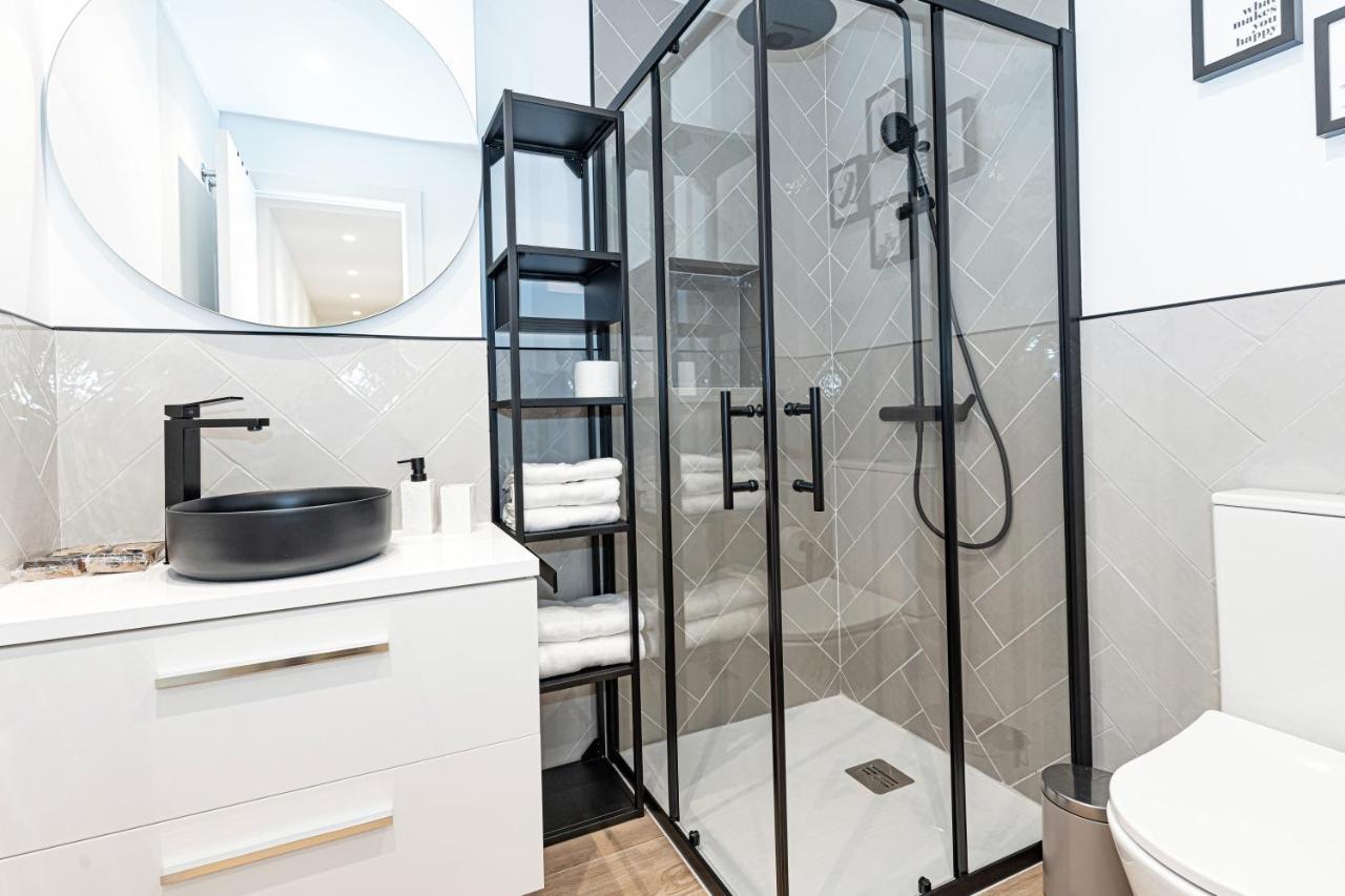 Acogedor Apartamento En Estepona Centro By Rent Me Luaran gambar